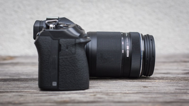OLYMPUS_ED_75-300mm_ED_MSC_II_img3