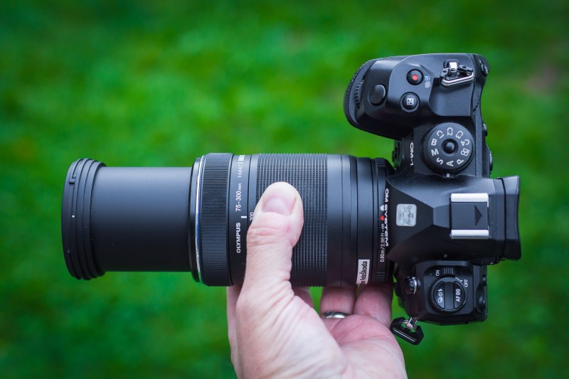 OLYMPUS_ED_75-300mm_ED_MSC_II_img11