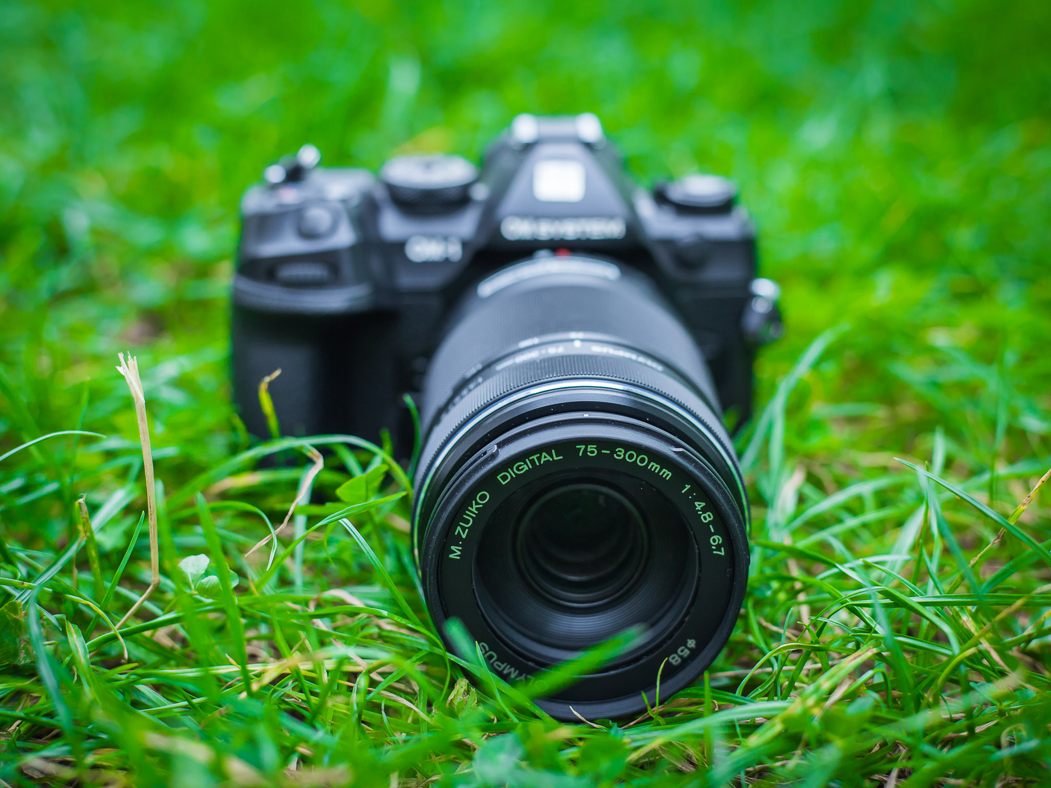 OLYMPUS_ED_75-300mm_ED_MSC_II_img12